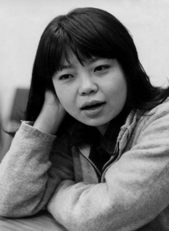 离婚后,树木希林过了五年单身生活.