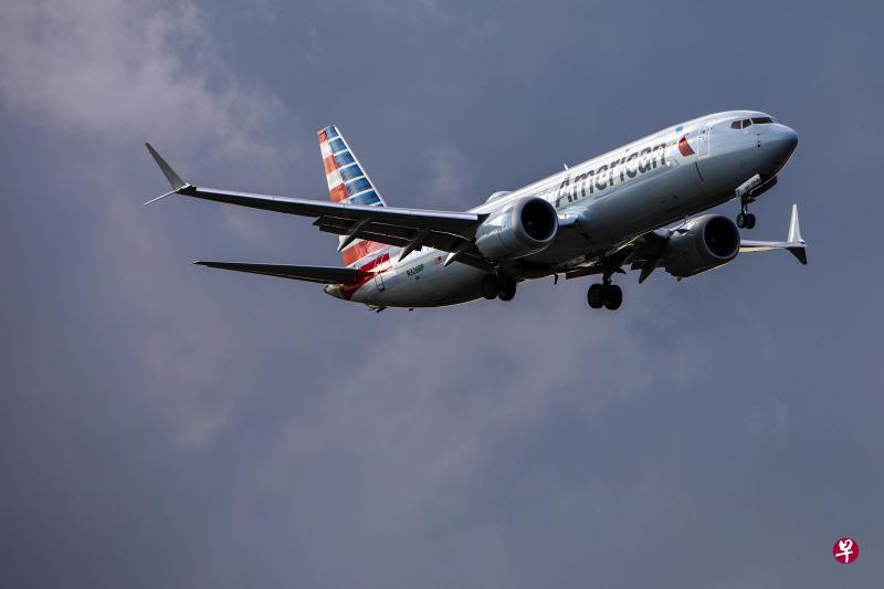 美国航空公司宣布，受该公司停飞旗下波音737 MAX飞机影响，每日取消90趟航班的措施将持续到6月5日。 图源：彭博社