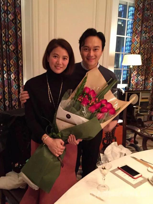 大家对于：被迫营业的袁咏仪：够了吗？大哥！ 有什么看法吗？