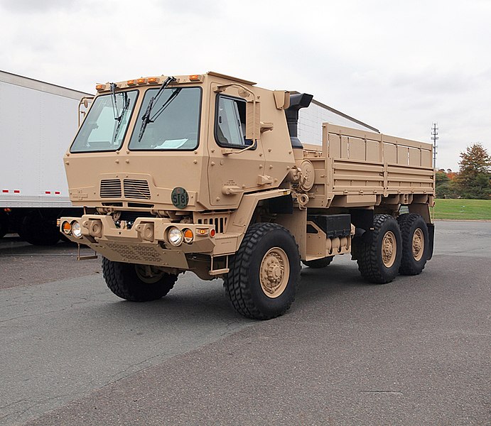 美国陆军加速了自动驾驶卡车的研究步伐