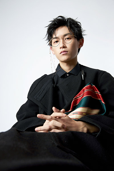 寻找"查杰"主题生日会 kk直播相约"炸鸡"趴