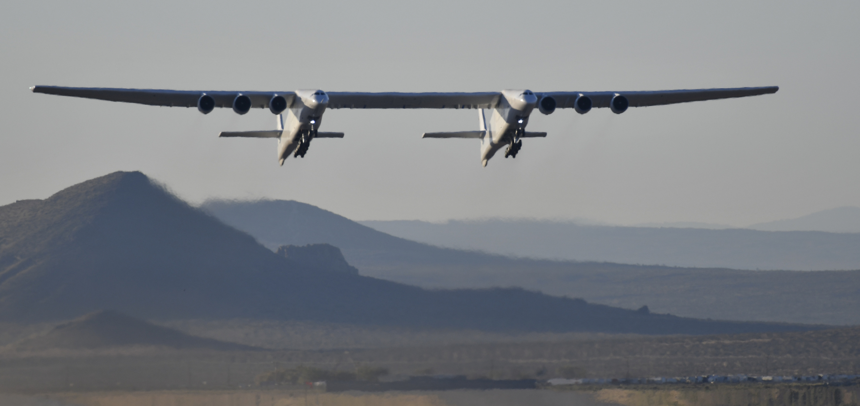 FOX NEWS: Stratolaunch, world's largest aircraft by wingspan, makes ...