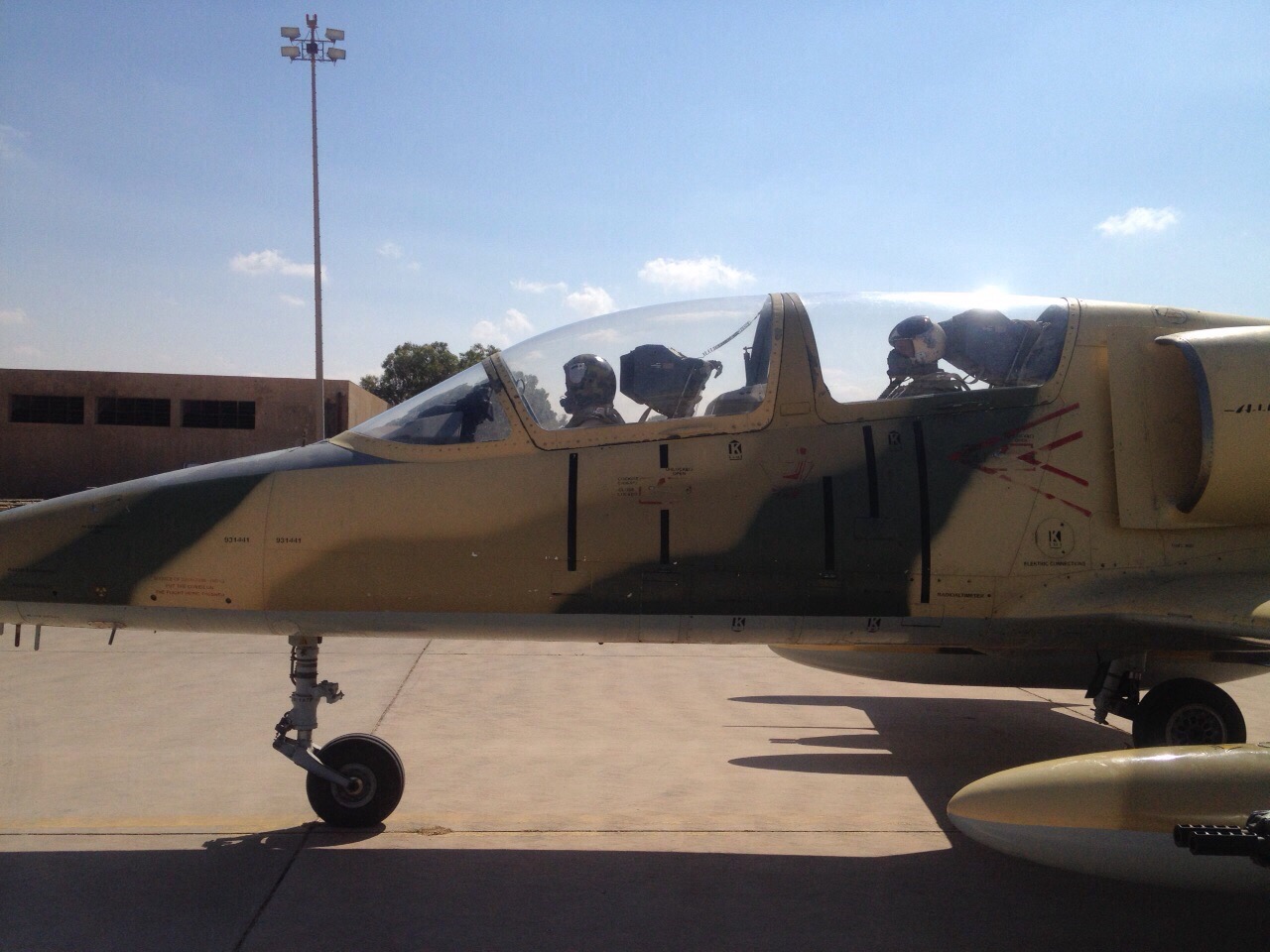 政府(gna)的空军部队在对抗利比亚国民军时使用外国飞行员操作战机