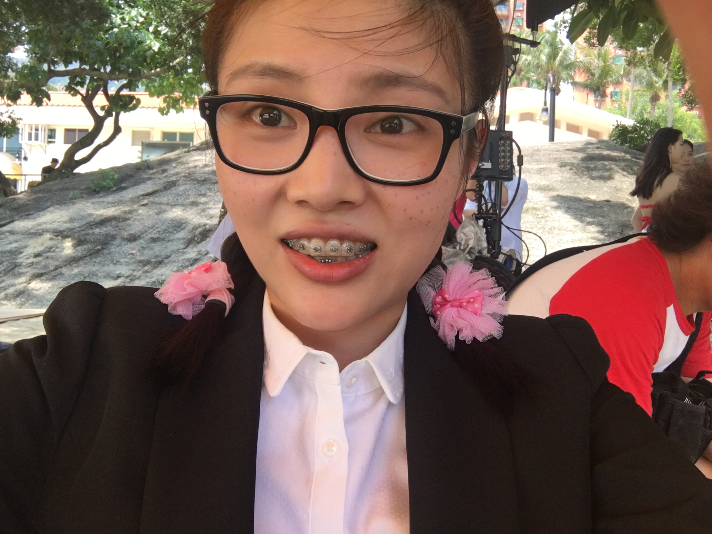 《最佳男友进化论》以搞笑恶俗的套路讲述了一个"丑女变女神感化前