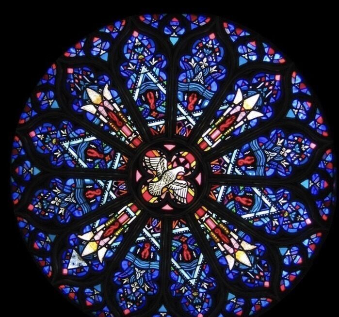图说 巴黎圣母院 彩色玫瑰花窗