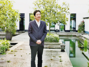 鲁迅长孙、鲁迅基金会会长周令飞