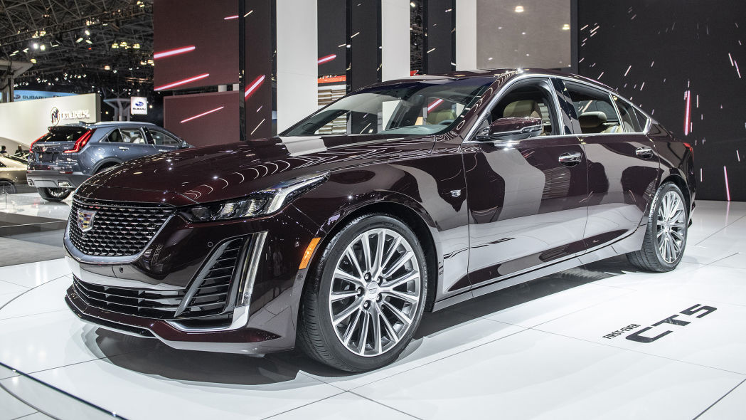 凯迪拉克运动型轿车ct5首次亮相纽约车展