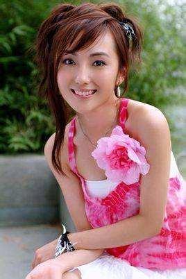 在《大唐双龙传》中饰演宋玉致,和林峰,吴卓羲,杨怡,唐宁一众港星合作