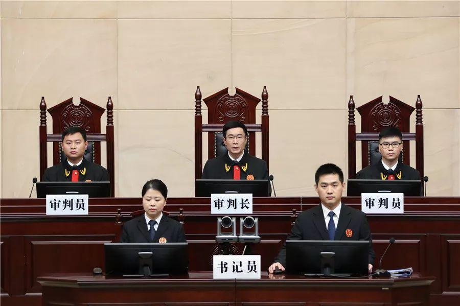 贵州省原副省长王晓光一审获刑20年处罚金1735亿元