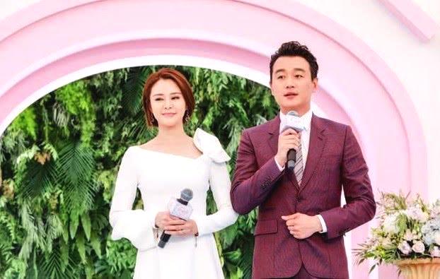 作为男神他不仅事业成功，家庭也是很幸福的哦！