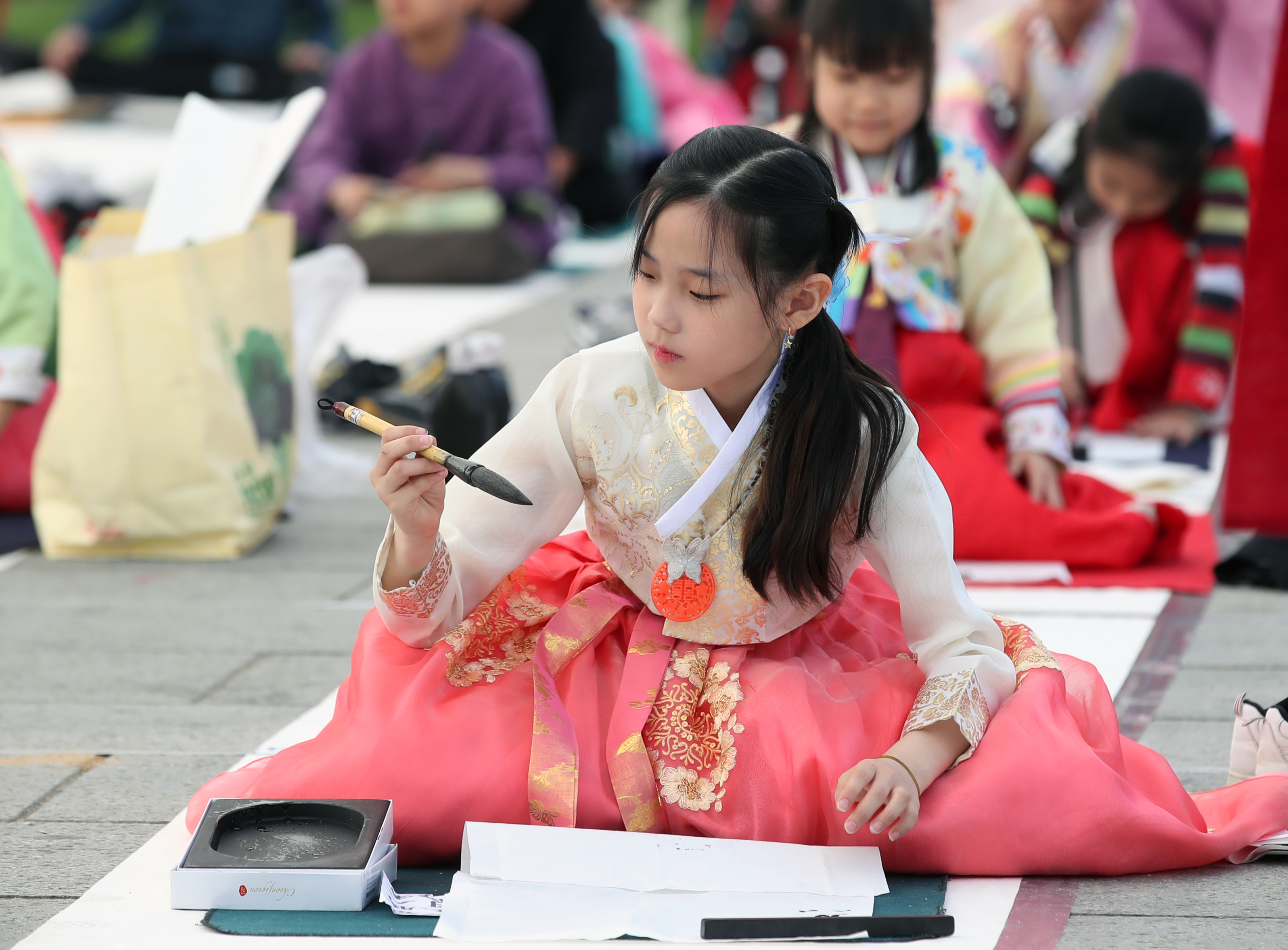 一岁女宝秋装韩国儿童运动套装秋季男宝宝衣服韩版兄妹装秋天卫衣-阿里巴巴