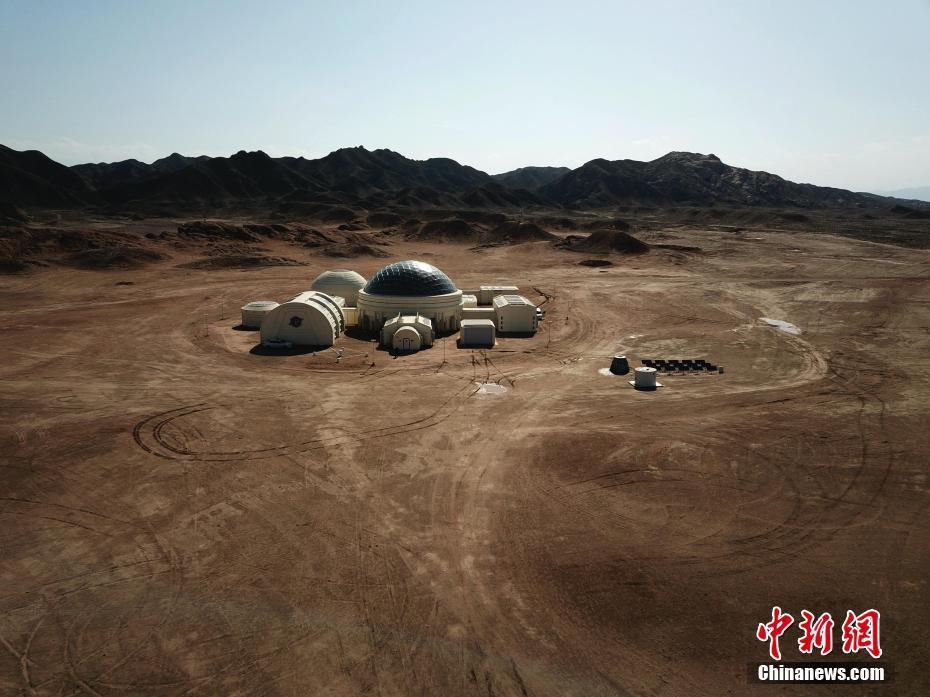 空中俯瞰甘肃金昌火星基地宛如外星城堡