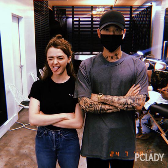 还是珍惜仅剩几集的小狼女“二丫”镜头吧,毕竟...