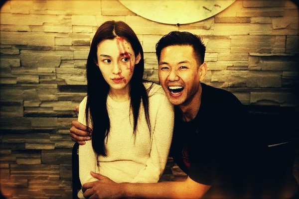 相爱相杀 范玮琪陈建州庆祝结婚八周年互相整蛊