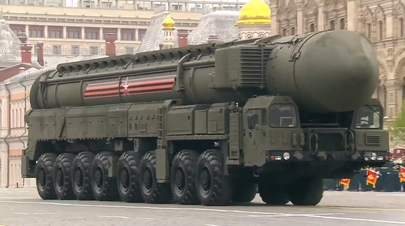 57/58 俄罗斯纪念卫国战争阅兵 亚尔斯洲际导弹亮相