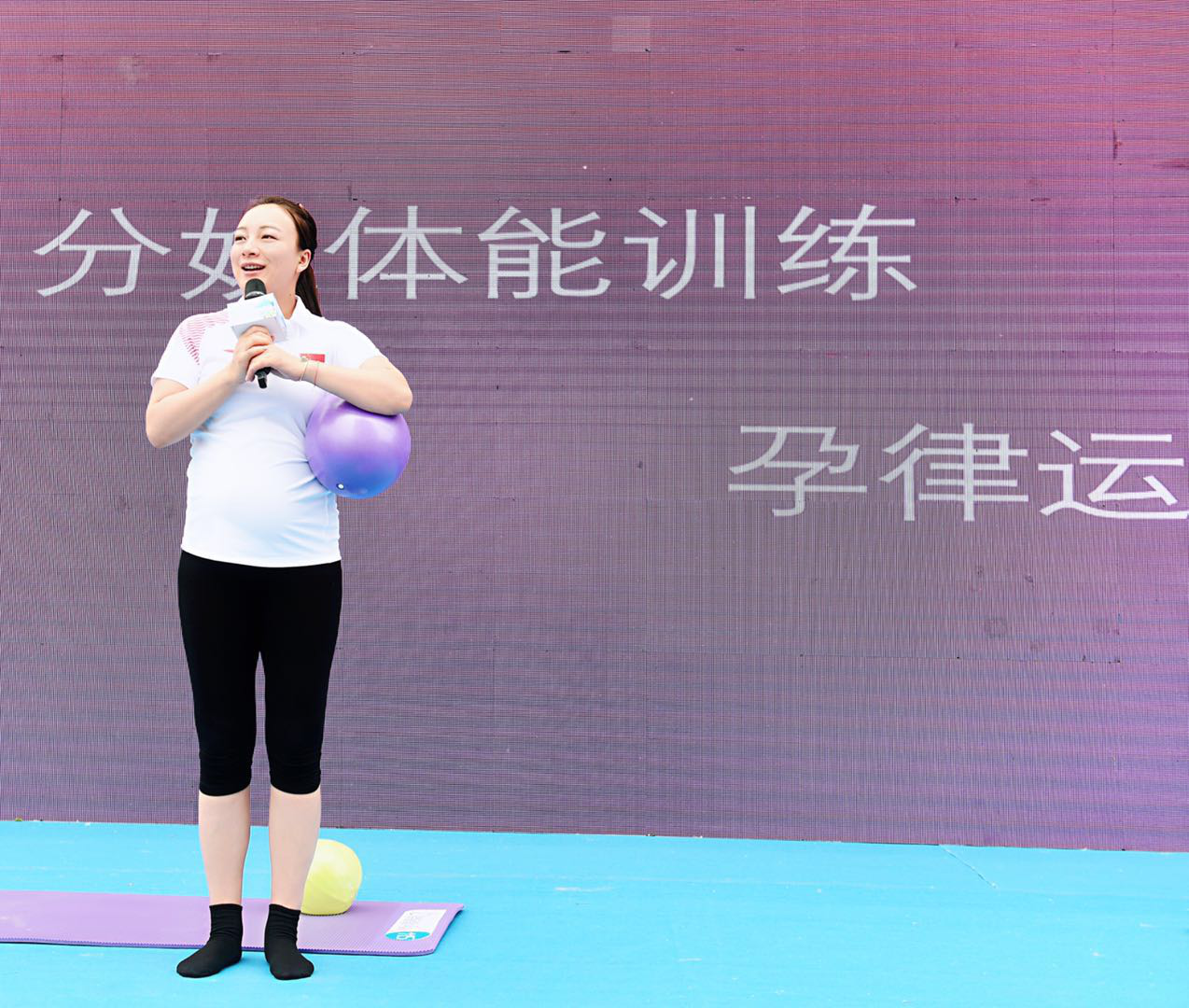 中国自由式滑雪项目第一个世界冠军 李妮娜