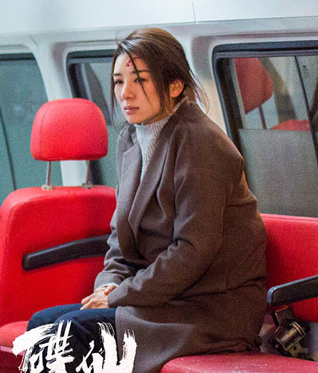 黄奕范逸臣《碟仙》曝先导预告 打响暑期第一枪