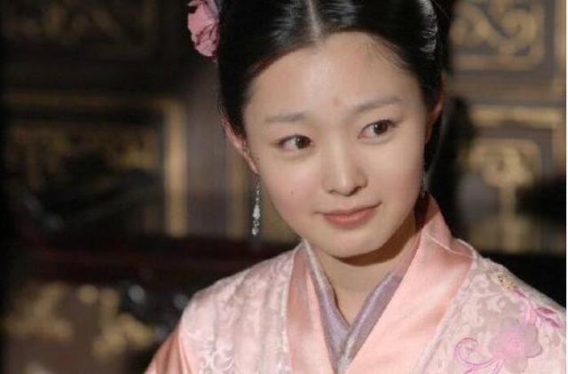 后来宋轶出演的电视剧都不算太出名，也没什么火花。