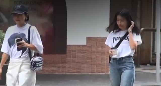 陈奕迅15岁女儿近照曝光，近一米七的身高很是亮眼