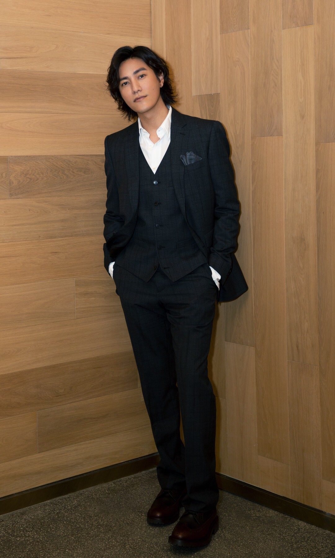 陈坤最新时尚大片短发西装酷劲十足