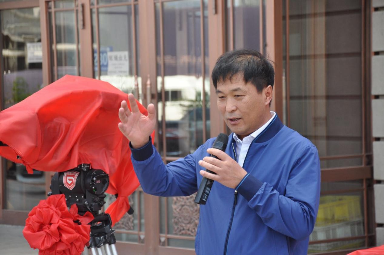 出品人张志国.jpg总制片人许新宇.jpg导演史震飞.