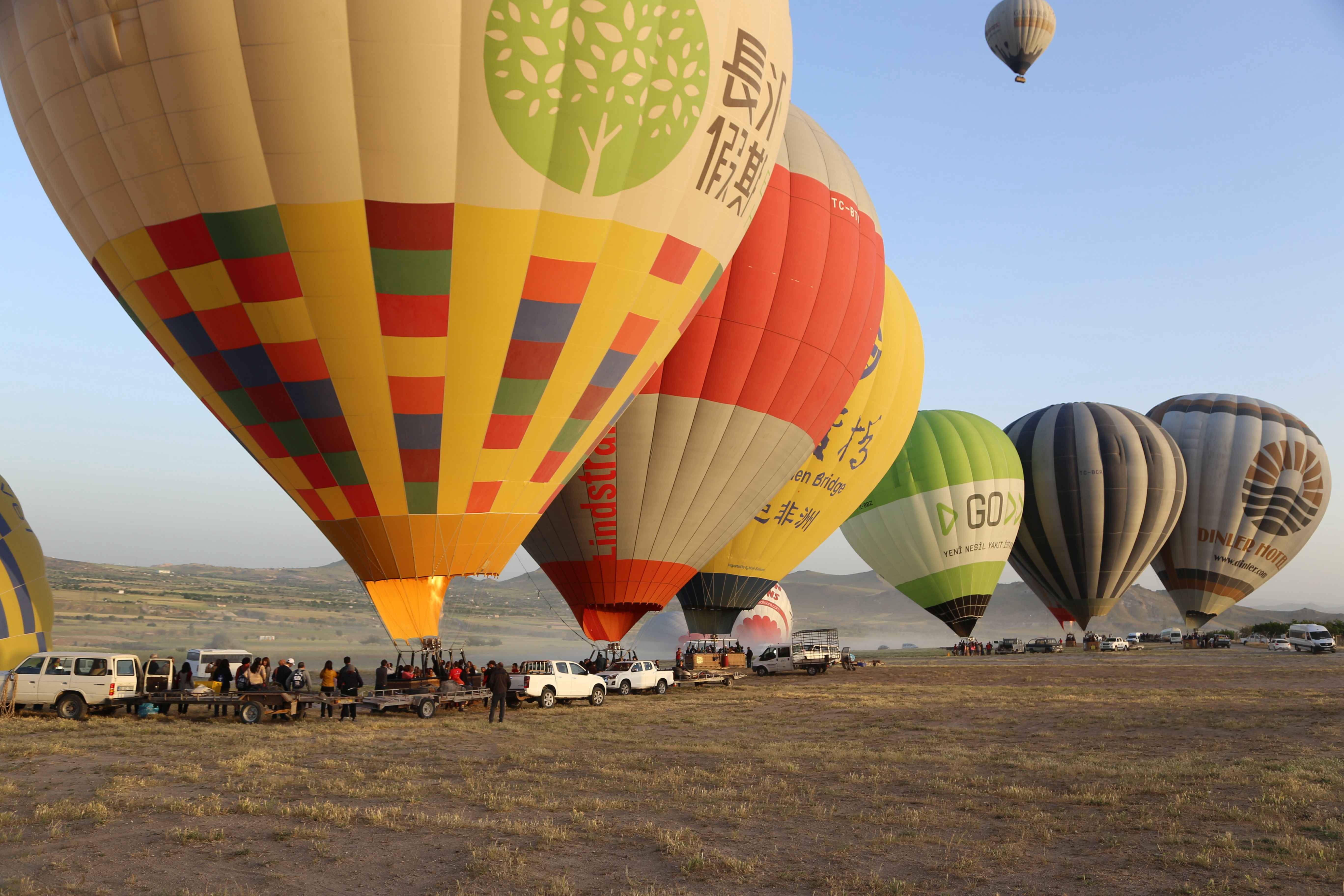 极尽浪漫！实拍土耳其卡帕多西亚热气球美景