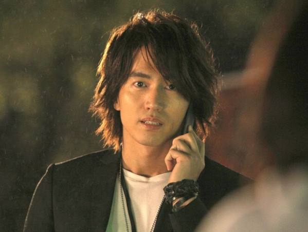 有一种“整容”叫言承旭露额头,撩刘海梳大背头,简直变了个人