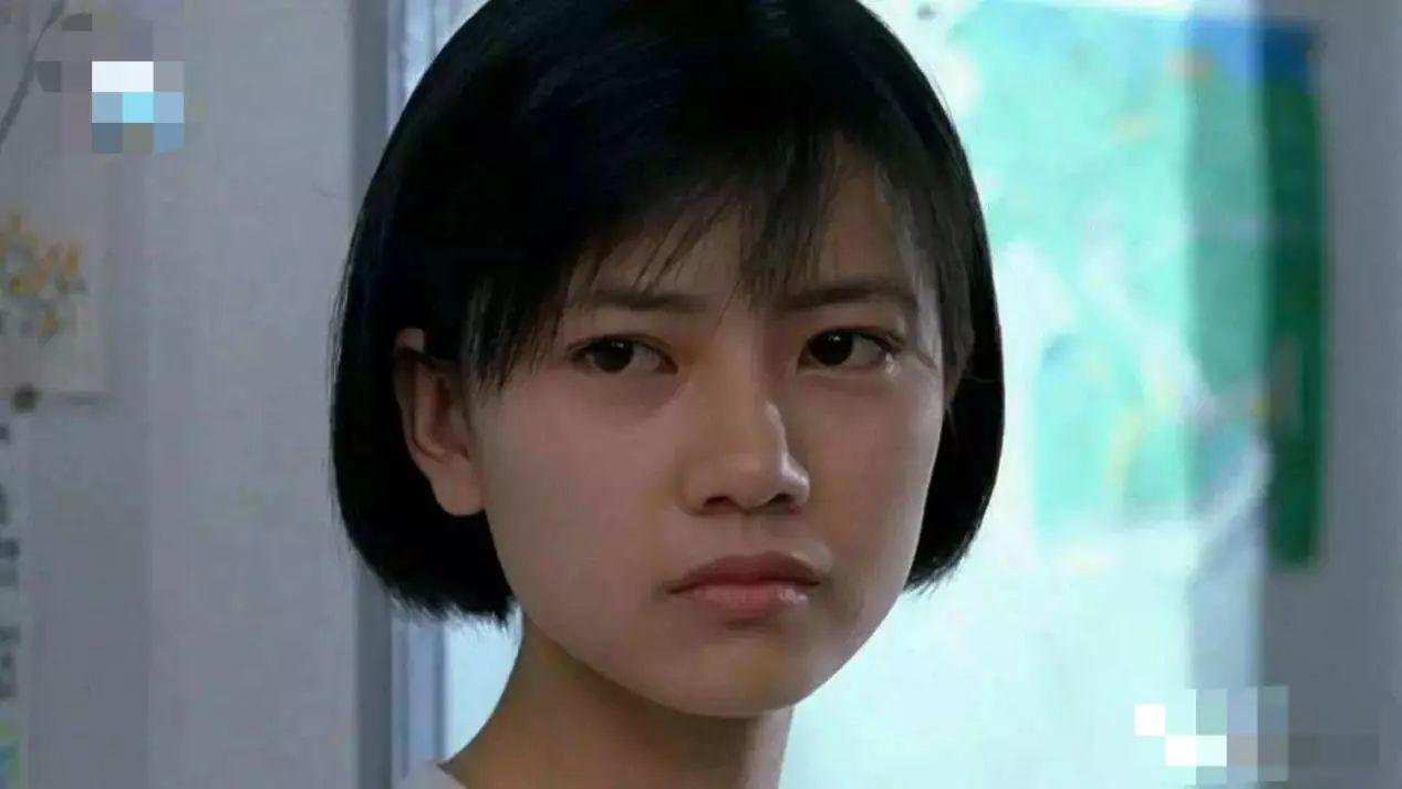 看了18岁高圆圆主演的这部电影，你会知道这才叫清纯