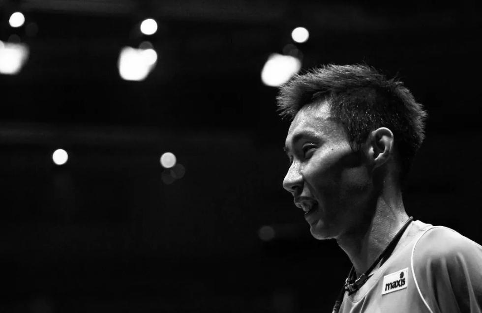 泪洒现场李宗伟宣布退役林丹送了一首歌