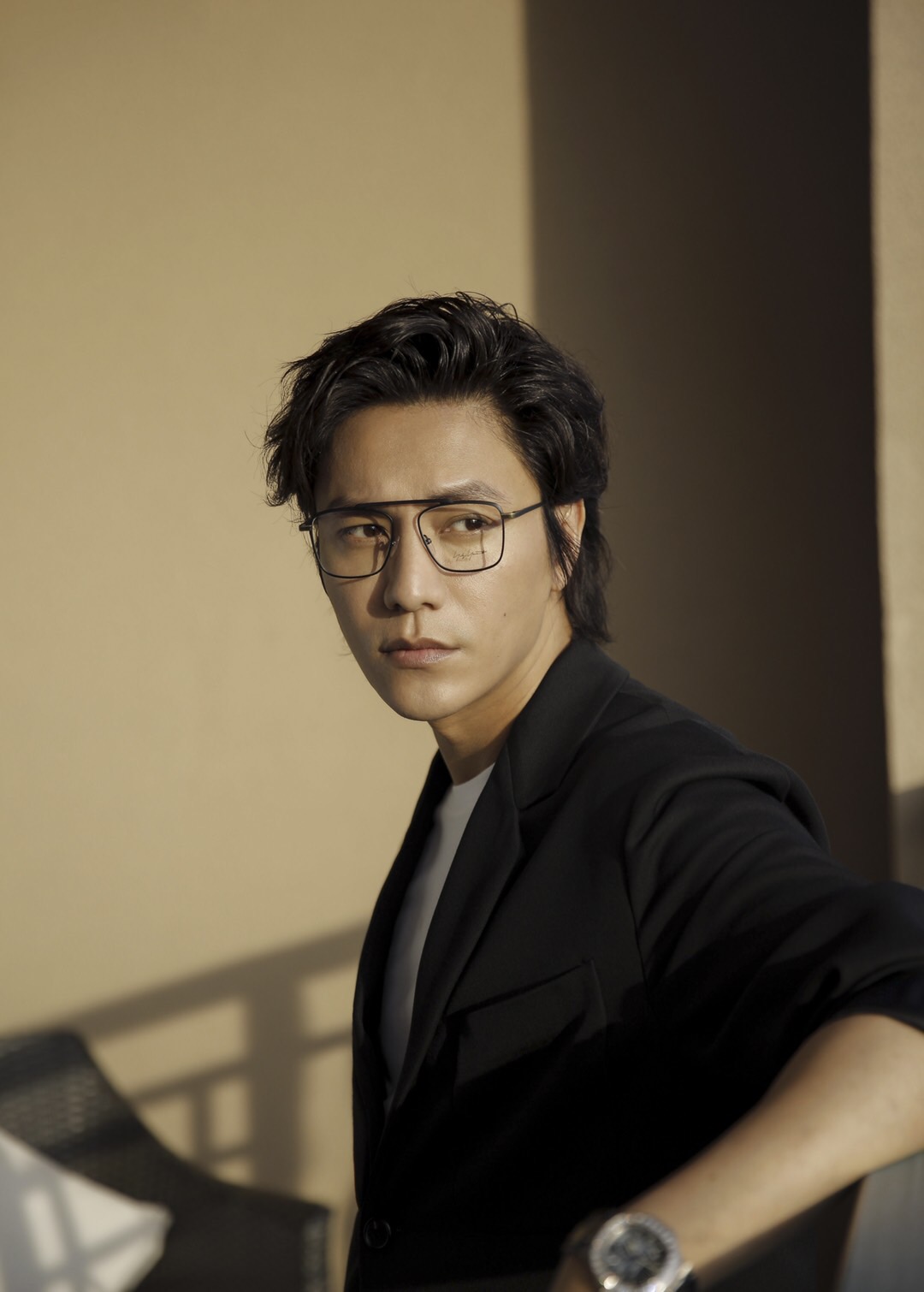 陈坤短发更撩人简单清爽帅气十足