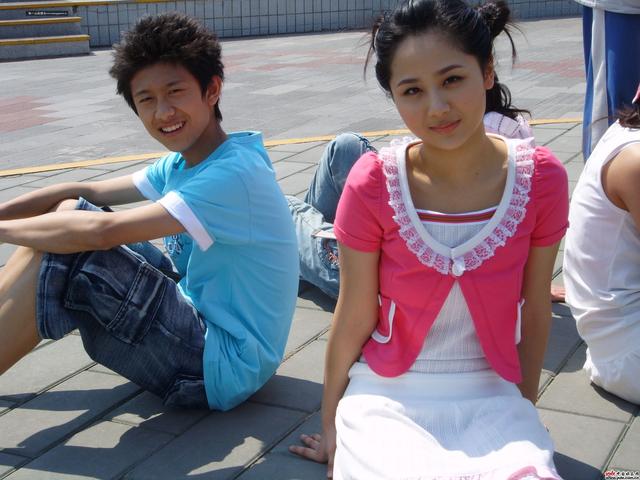 第二:主角的驻留时间不同。