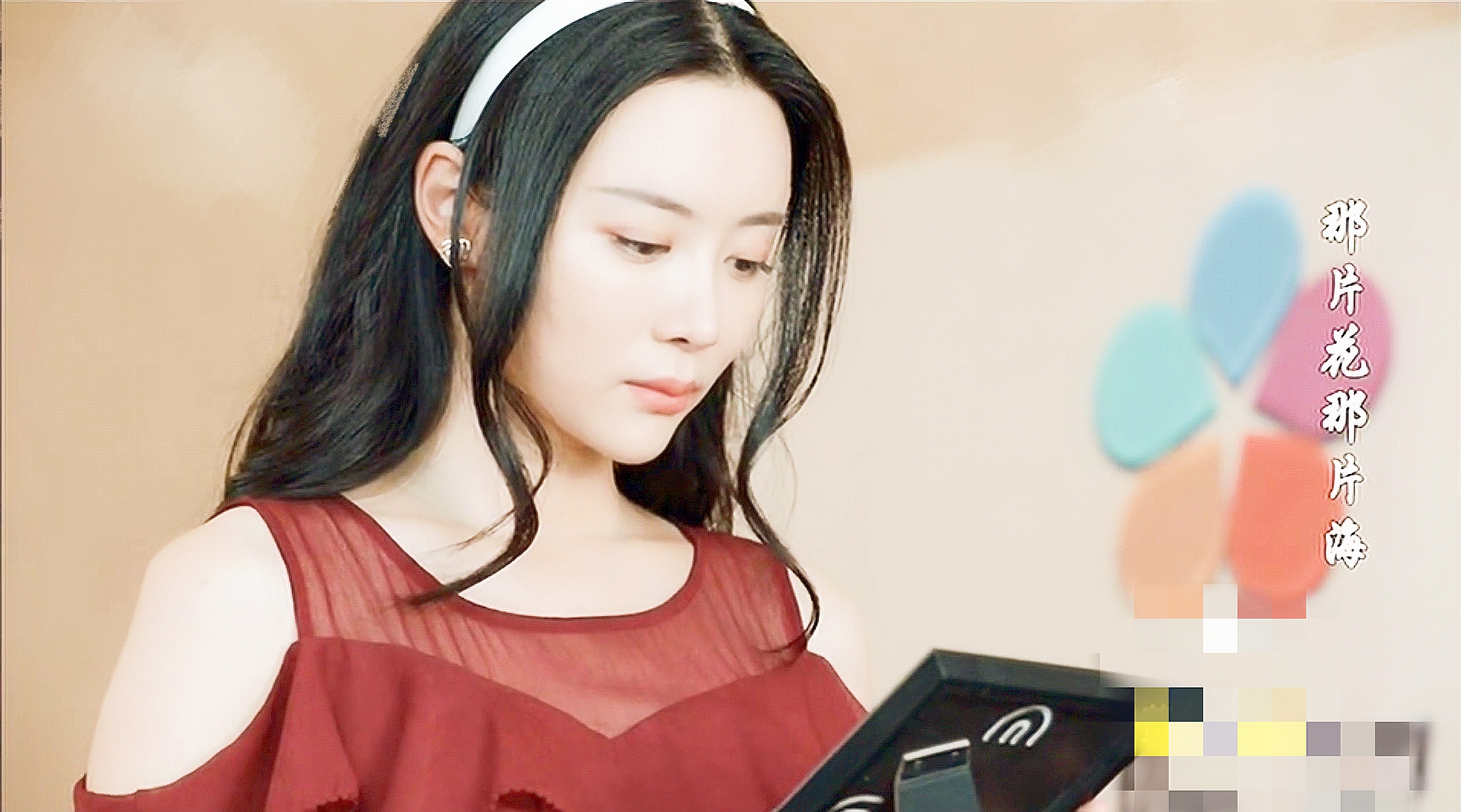 5 孙文婷《那花那海》时尚剧造型更清纯