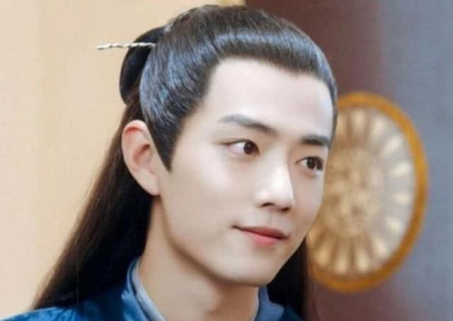 不过有网友晒出他的生图后，就显得很一般，确实有点言过其实了。