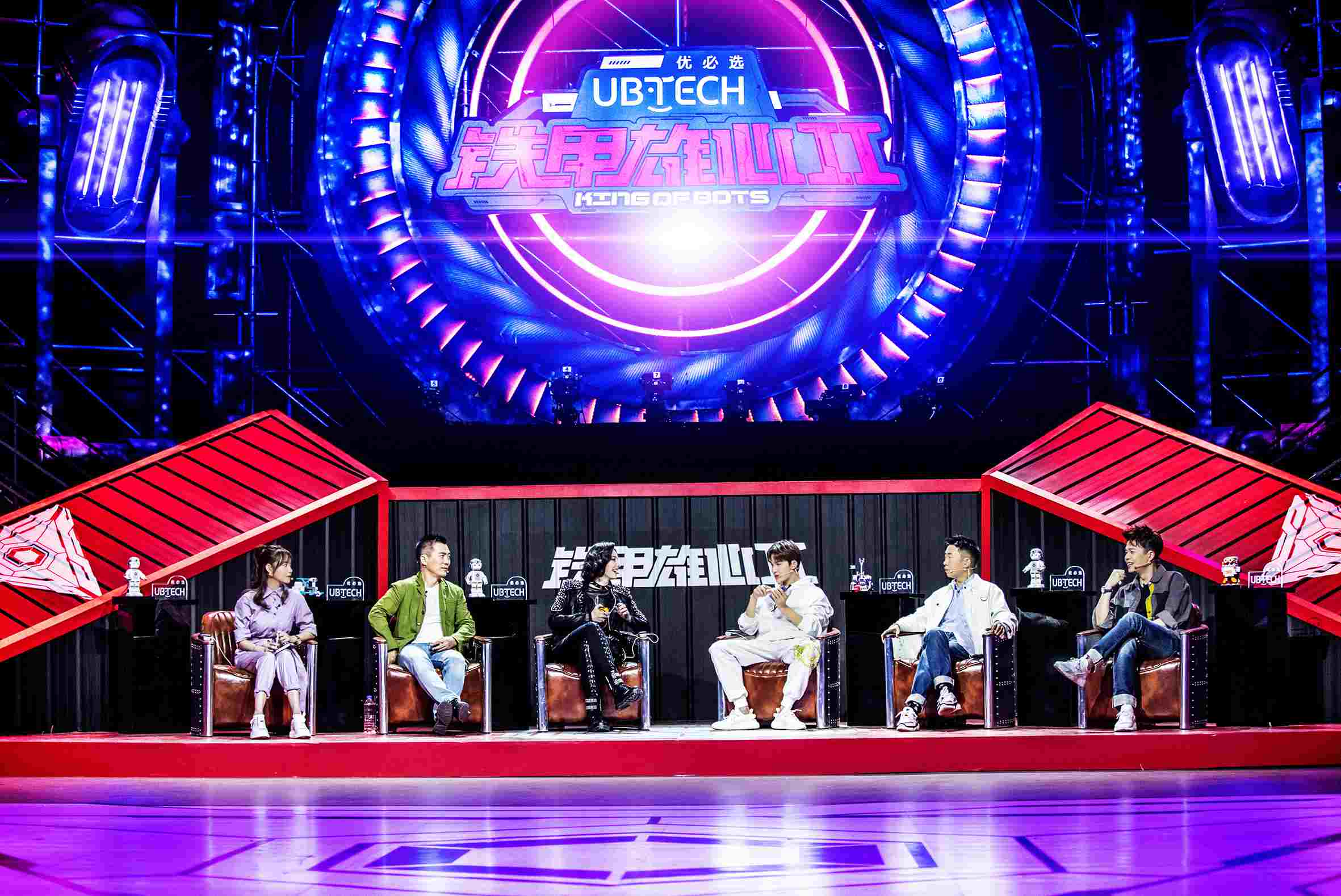 朱容君《铁甲雄心2》热血开播 凭幸运色结缘铁甲再展"笑容杀"