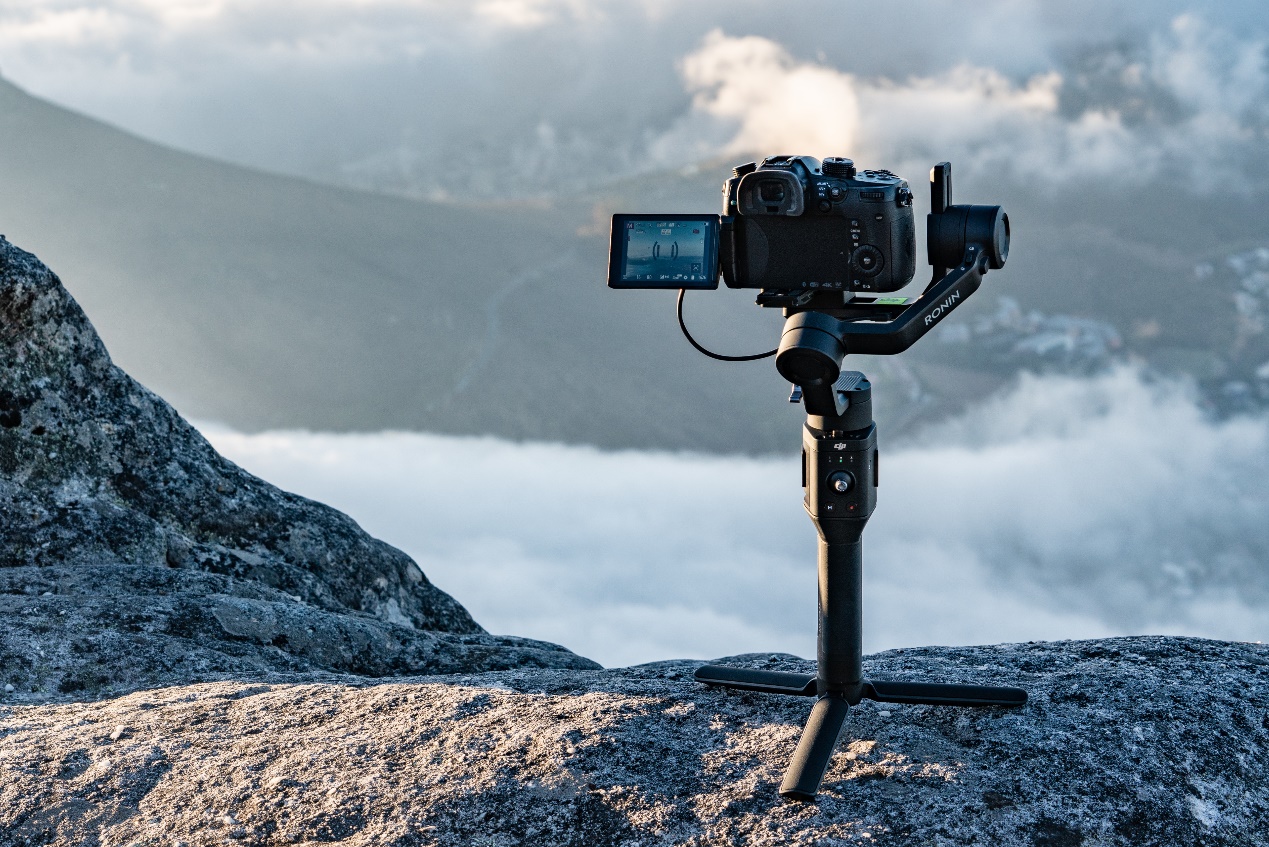 大疆发布微单稳定器新品如影sc仅重11kg