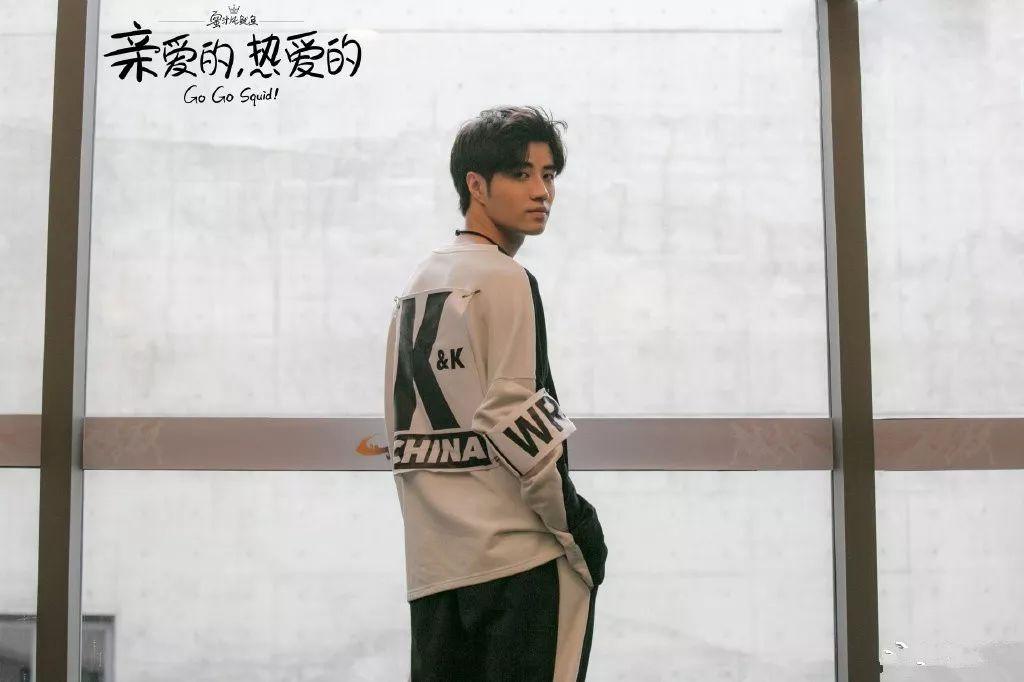 在剧中自我介绍的时候，