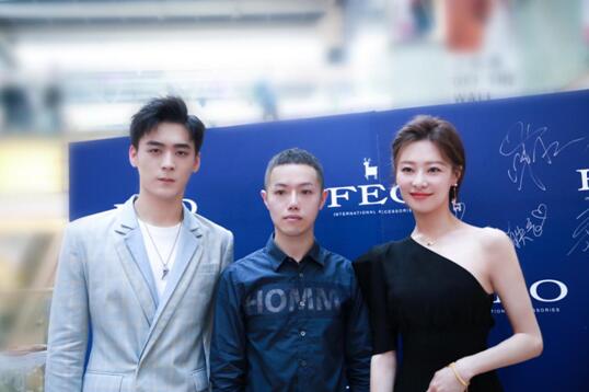 FEO品牌挚友余沛杉(左) 王汀(右)及FEO品牌总监Ray (中)