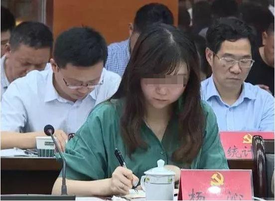 湖口县人大相关负责人证实,按照市委要求,县政府提出议案,县人大于23