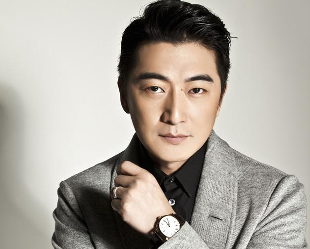 和蒋雯丽许晴同班霹雳菩萨石惊天红极一时息影后被遗忘