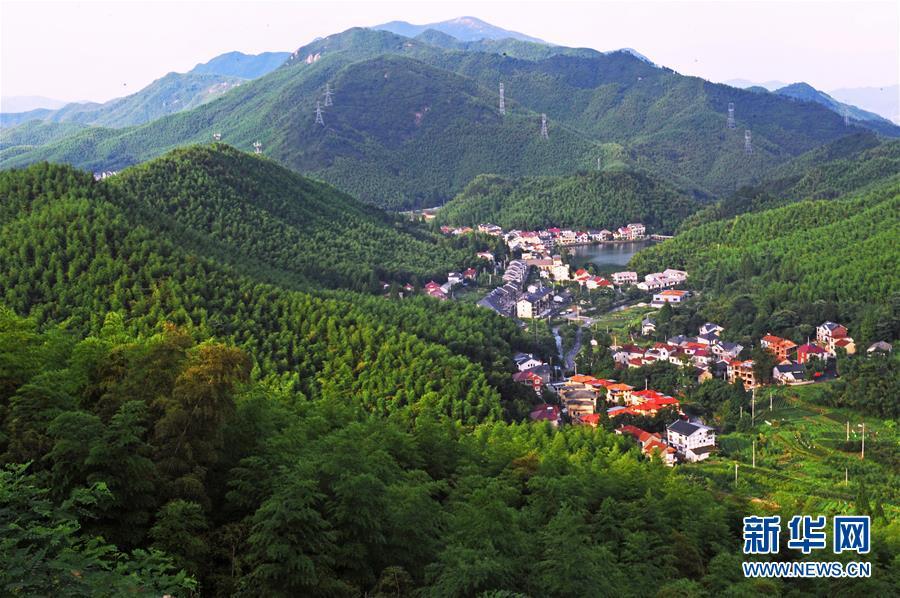 浙江安吉乡村美