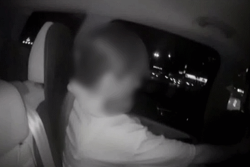 队员们得知情况后,