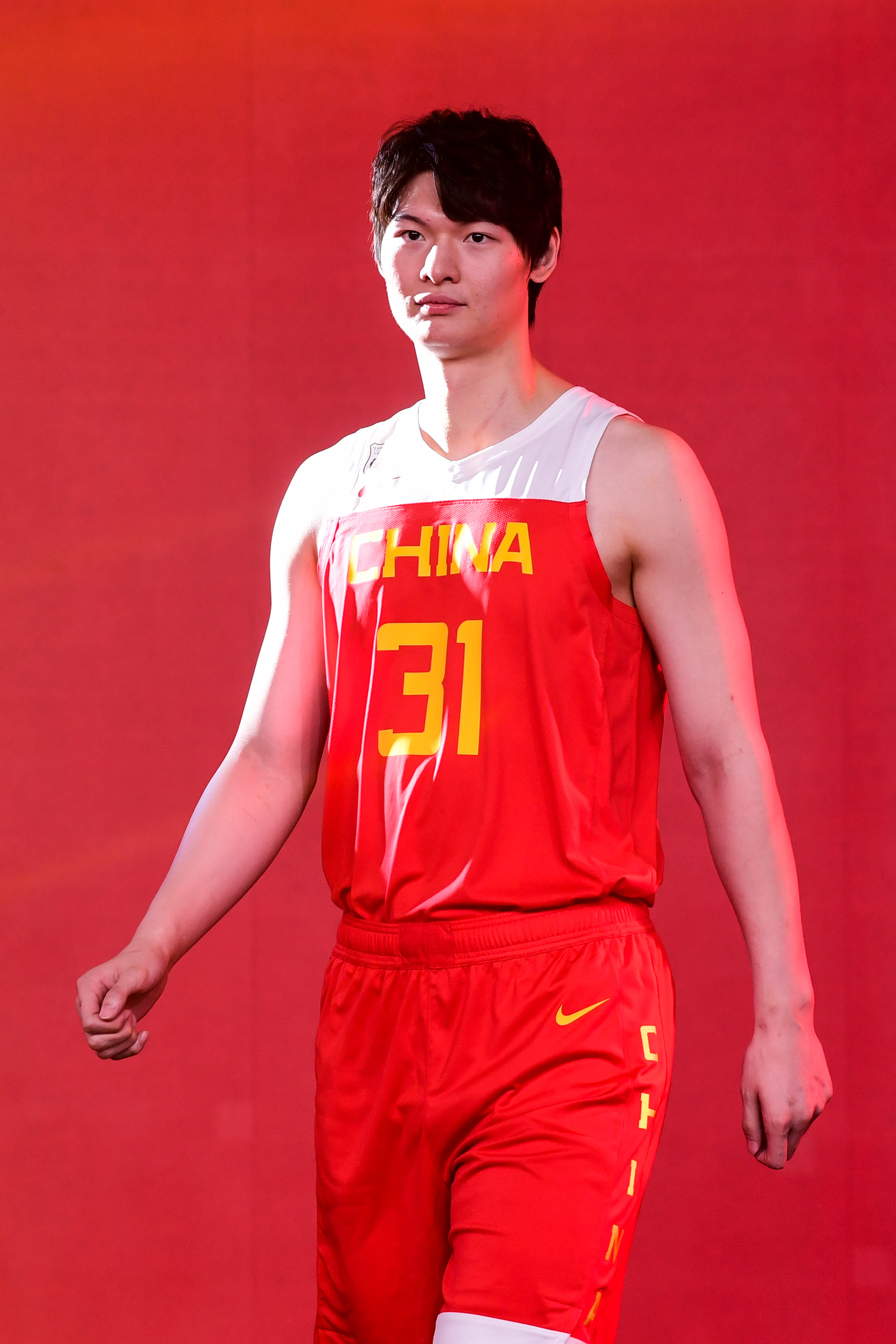 中国男篮携新战袍亮相