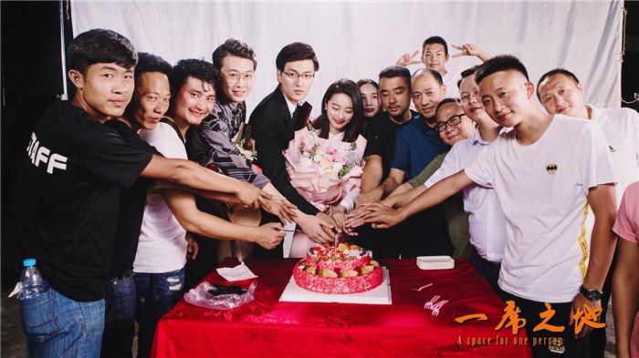 电影《一席之地》杀青 杜伶俐诠释青春成长引期待