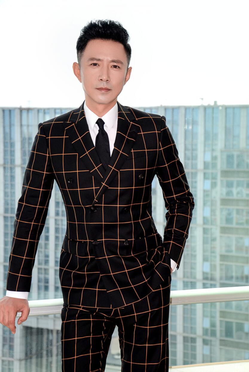 高鑫受邀出席第三届网影盛典 获"年度剧集实力男演员"