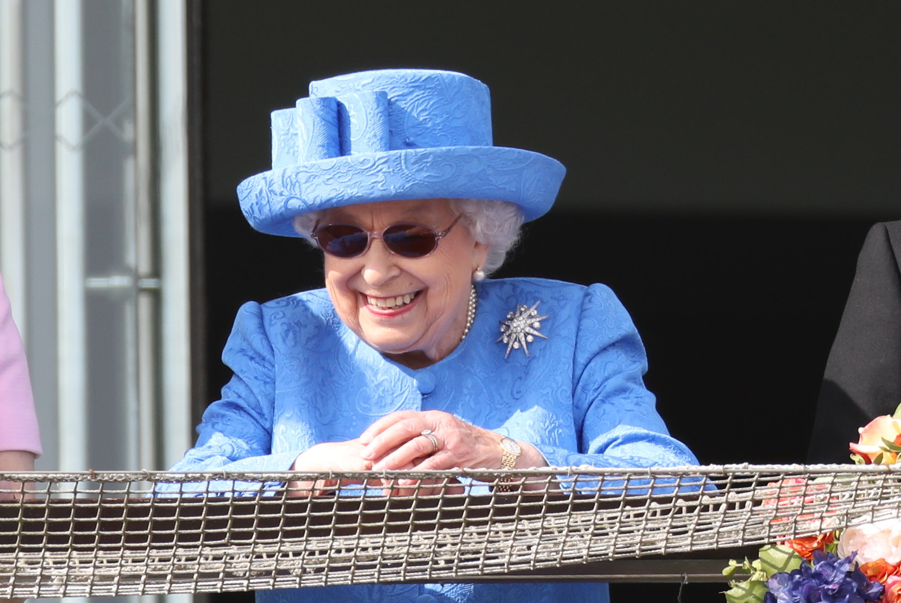 英国女王批准首相约翰逊提出的议会休会请求