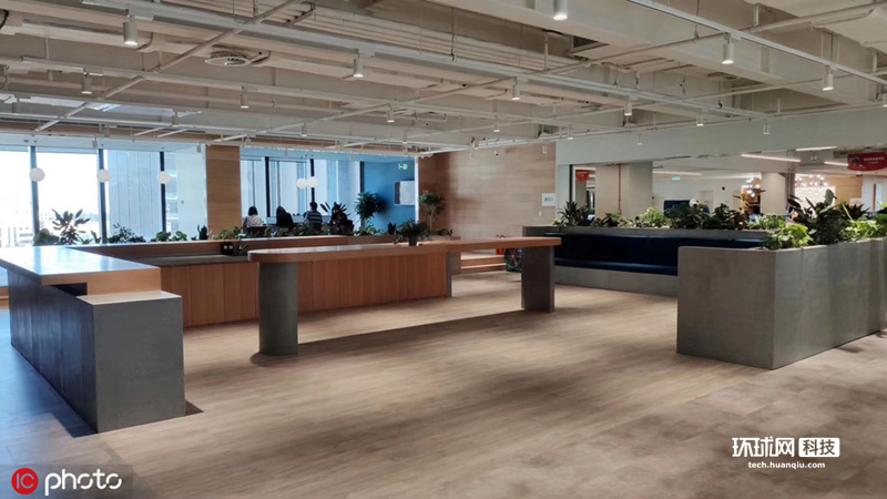 小米在新总部园区雕塑刻上miui新办公环境曝光