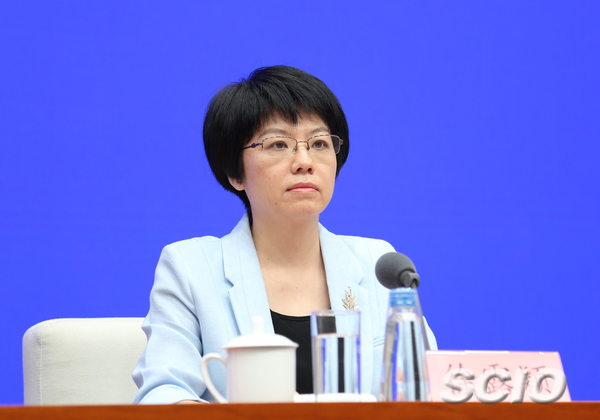 国务院港澳事务办公室新闻发言人徐露颖(张馨 摄)