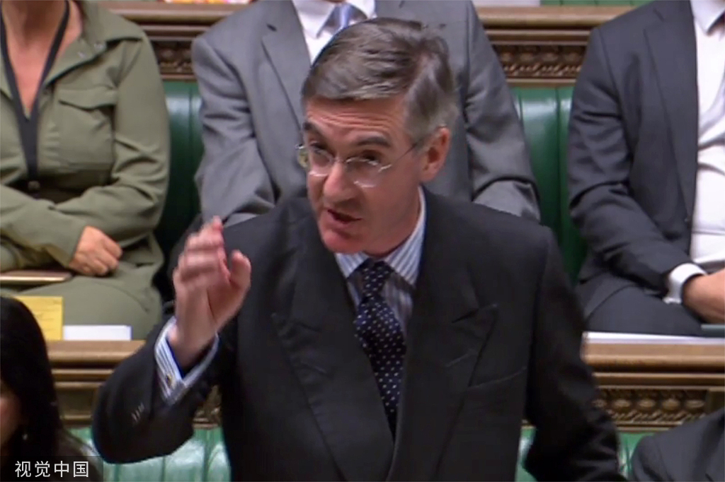 英国议员在脱欧辩论中轻蔑一瘫被网友玩坏