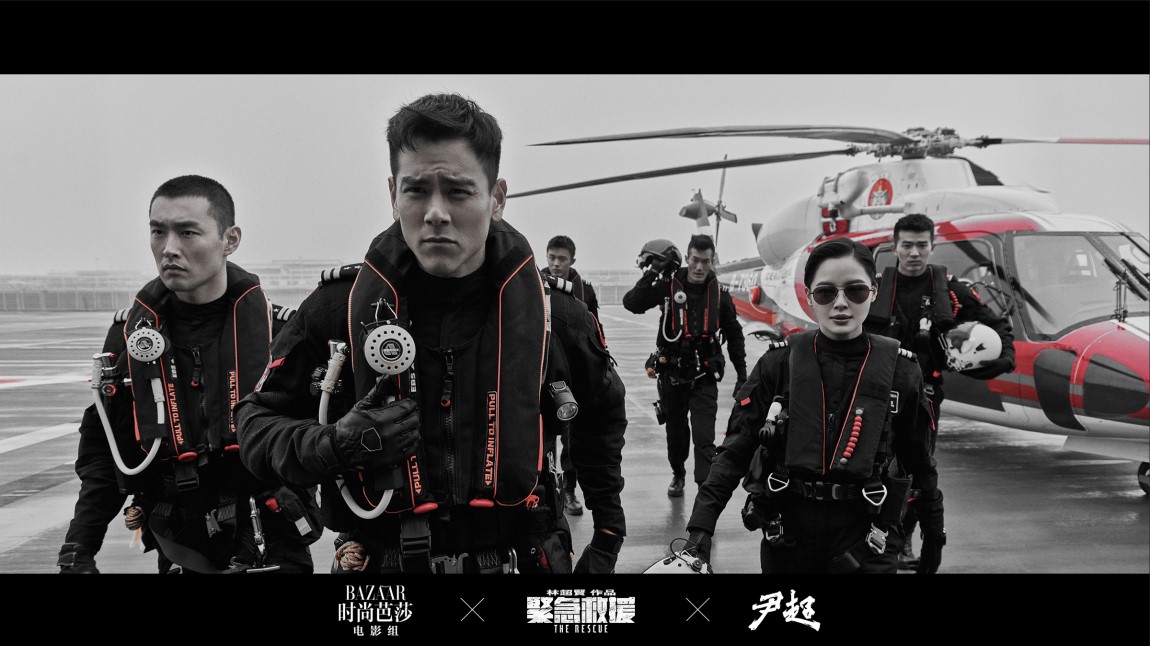 李岷城空降利刃分饰两角收获好评用心演绎每一个角色