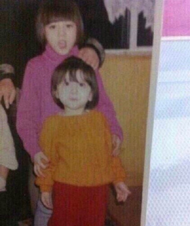 热巴与苏比童年照